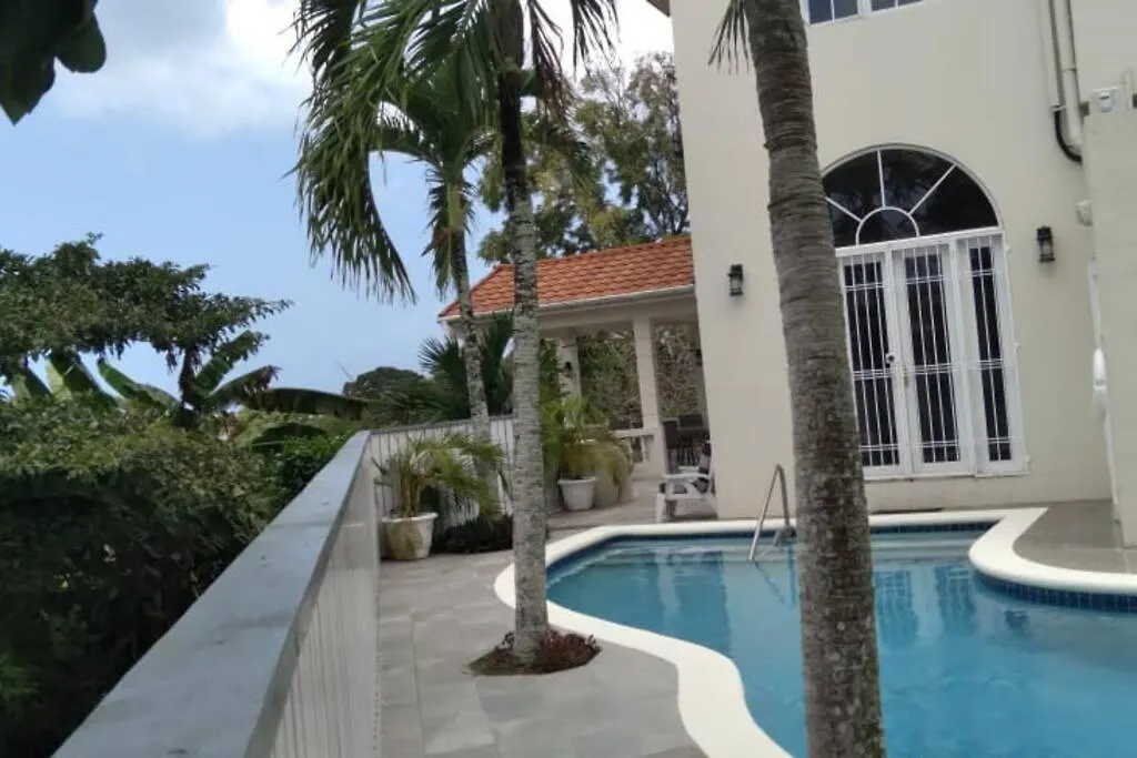 Sunset Reef Tobago Villa Black Rock Trinidad ve Tobago
