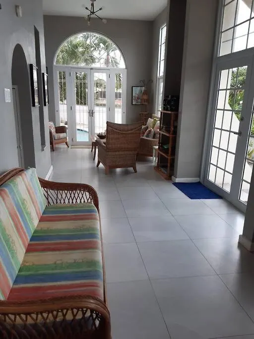 Sunset Reef Tobago Villa Black Rock 0*,  Trinidad ve Tobago